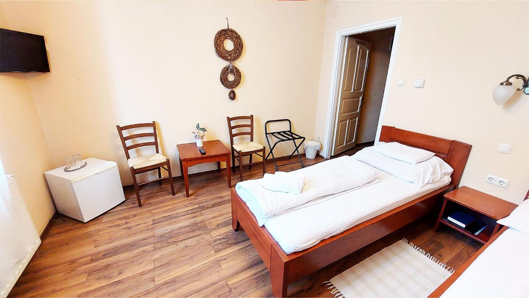 Oazis Hotel*** Nagykanizsa Luaran gambar